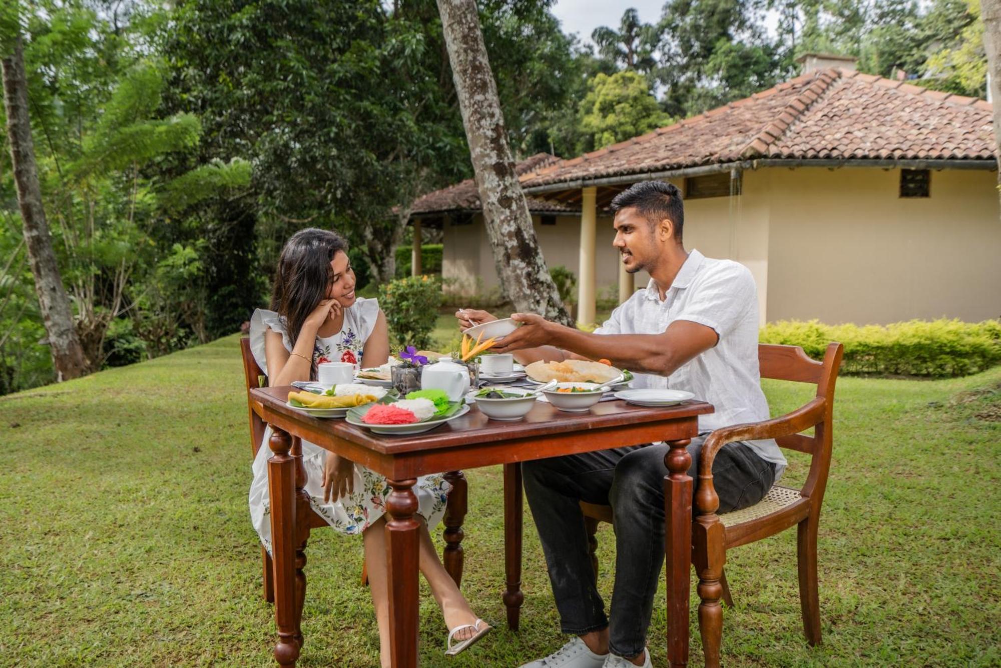 Athulya Villas, Kandy Kadugannawa Exterior foto