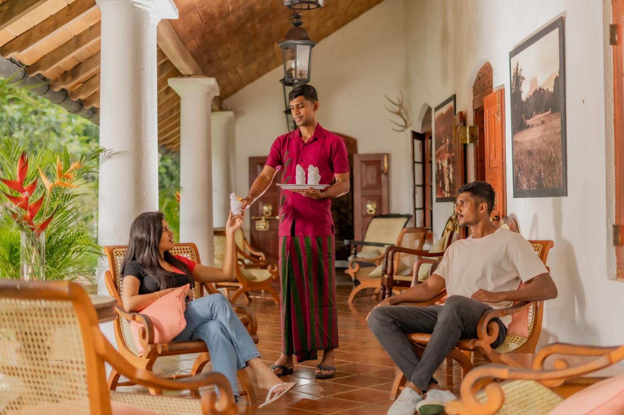 Athulya Villas, Kandy Kadugannawa Exterior foto