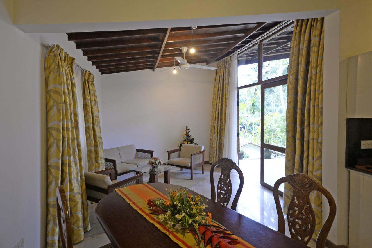 Athulya Villas, Kandy Kadugannawa Exterior foto